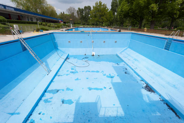 Best Commercial water damage restoration  in Lifornia City, CA